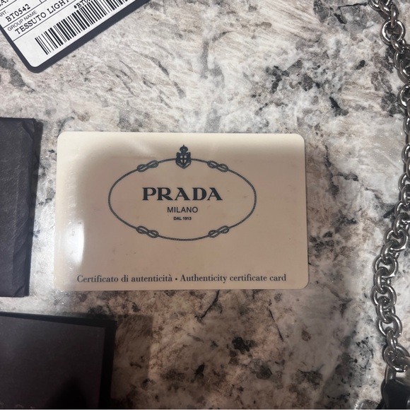 VINTAGE PRADA Tessuto Light Mini Crossbody - Picture 6 of 15